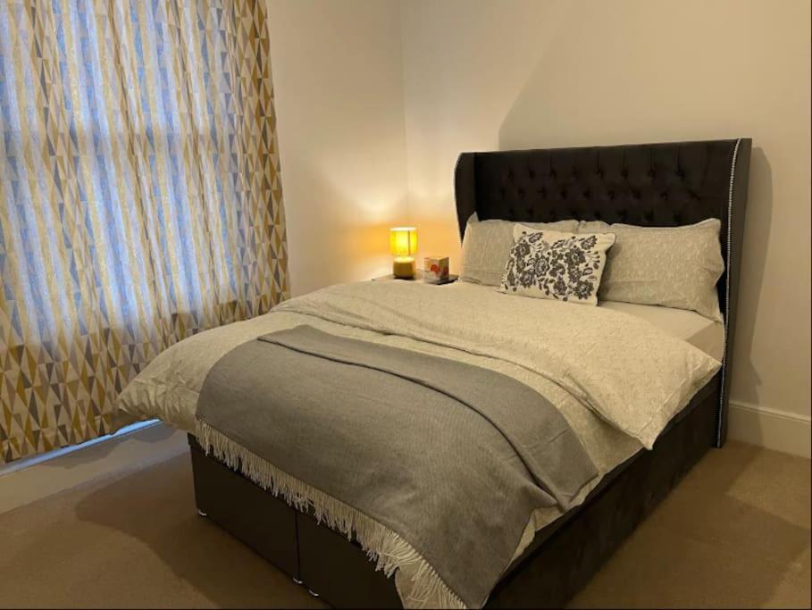 Two Bedroom Flat In London Exterior foto