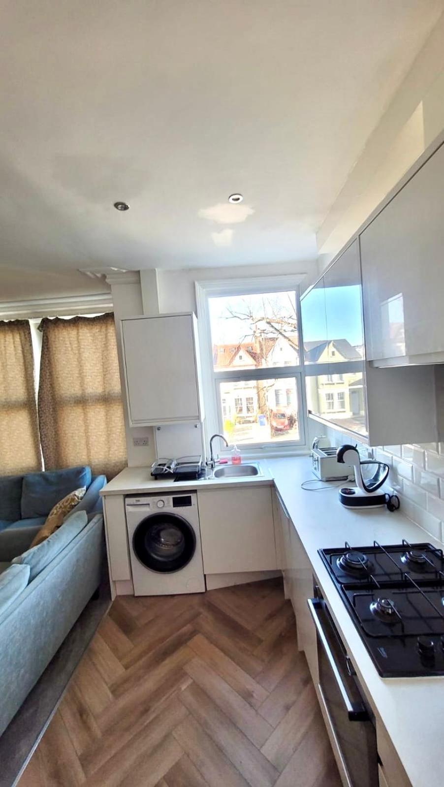 Two Bedroom Flat In London Exterior foto